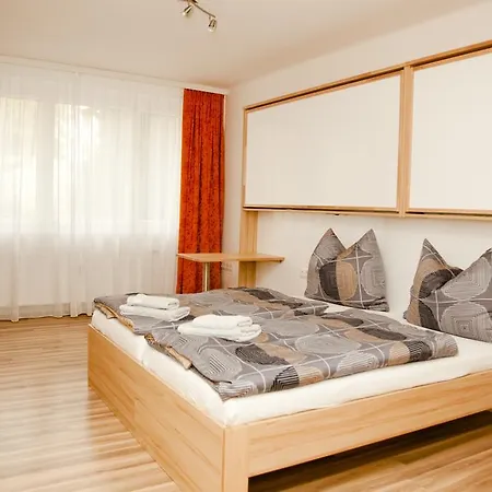 Easyapartments Ideal *
